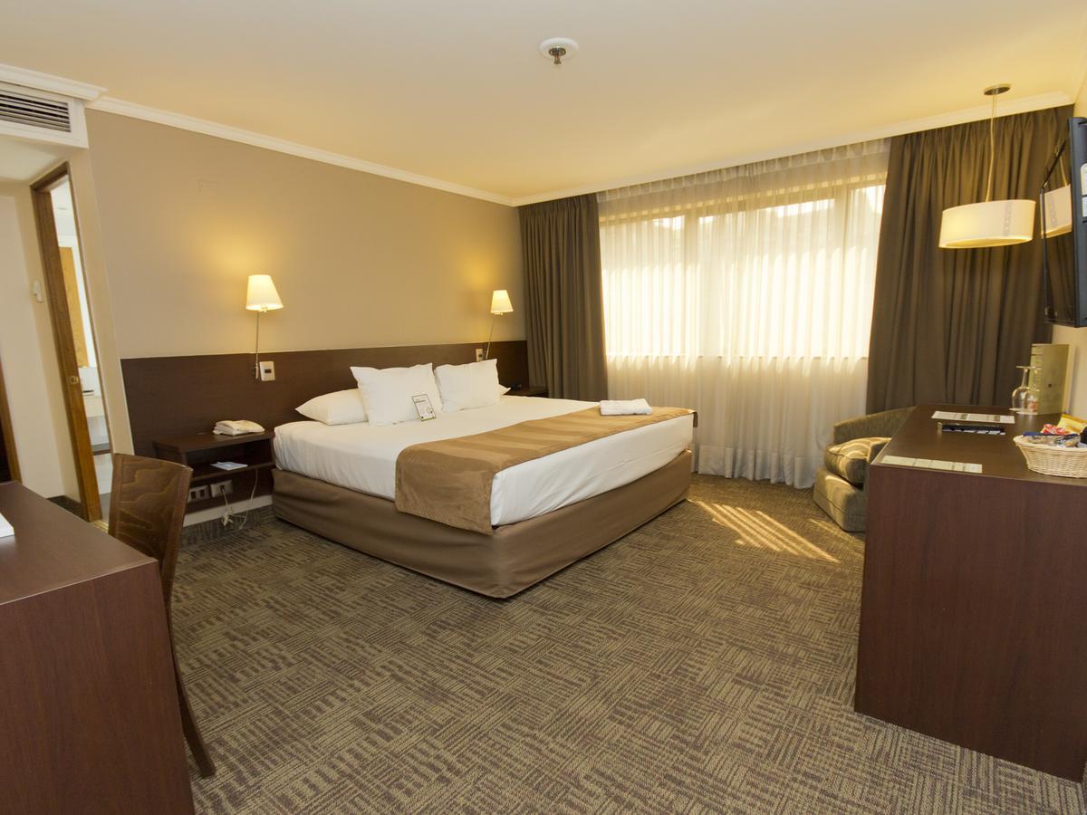 Hotel Director Vitacura ซานติอาโก ภายนอก รูปภาพ